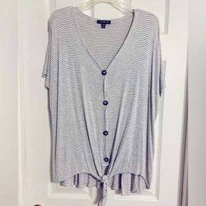 Lane Bryant 18/20 tie-front button striped top